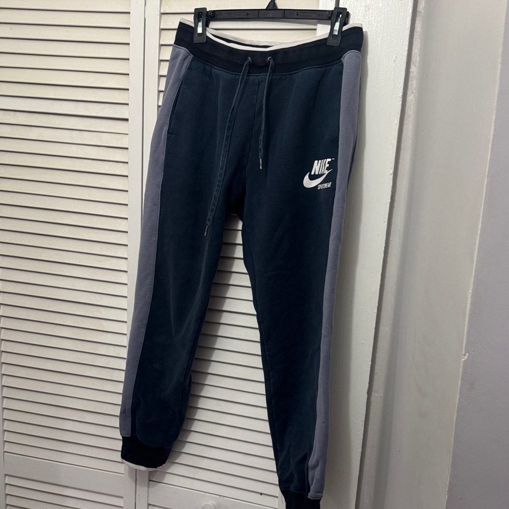 GUC women’s Nike sweatpants